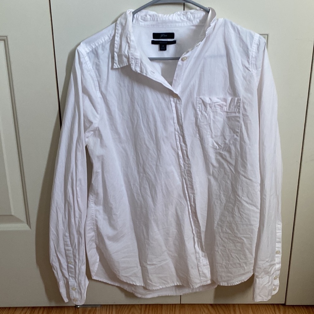 White button up (great condition)
